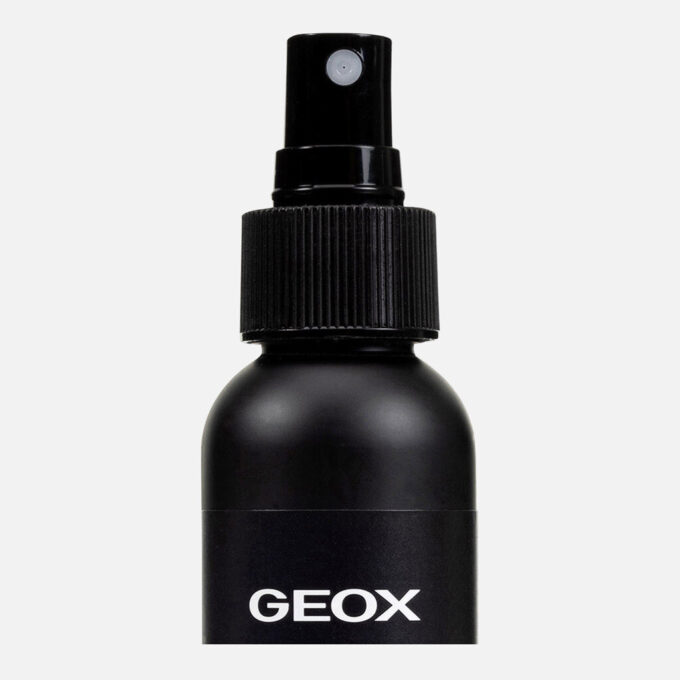 1 Spray impermeabilizante 3 en 1 1 Spray impermeabilizante 3 en 1