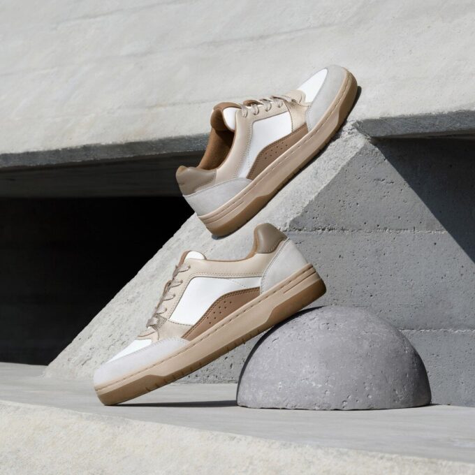 Sedral Court Mujer
