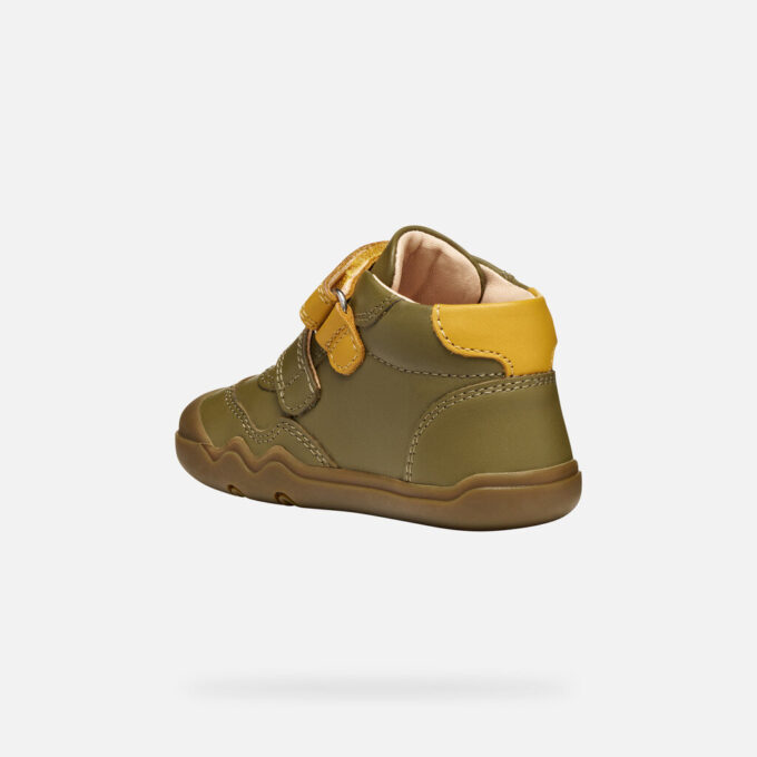Steppieup Niño pequeño